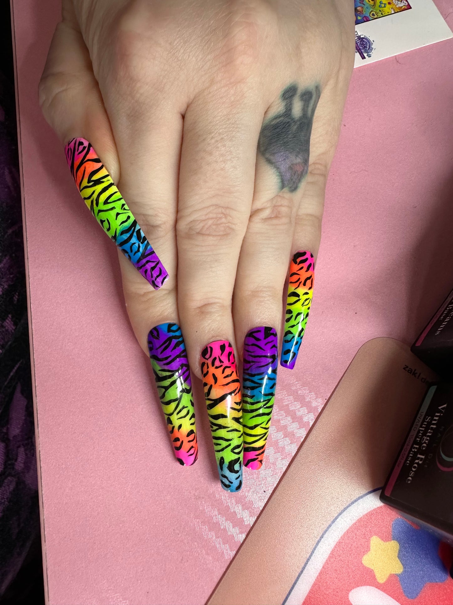 Lisa Frank inspired nails (Gel)