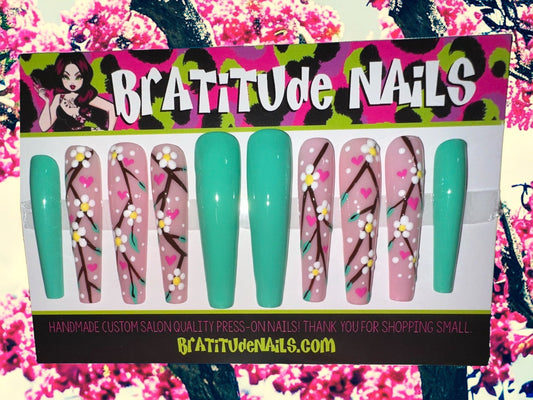 Arizona Tea Nails (Gel) 100% handpainted!